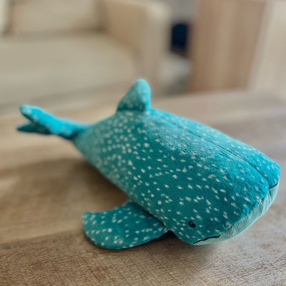 Jellycat Gobfrey Whale Shark - LAST ONE AVAILABLE 🐋🌞 - Picture 4 of 5
